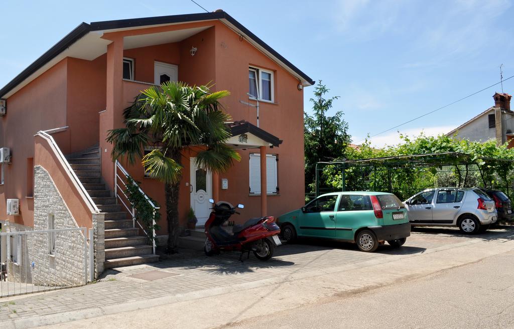 Apartments Val Umag Exteriör bild